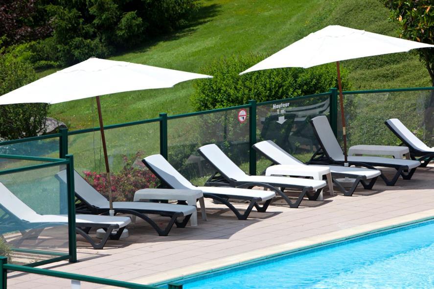 Hotel Du Lac Lacapelle-Viescamp Esterno foto