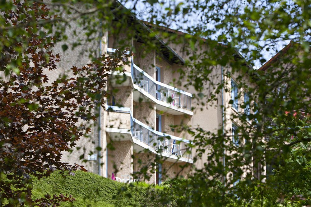 Hotel Du Lac Lacapelle-Viescamp Esterno foto